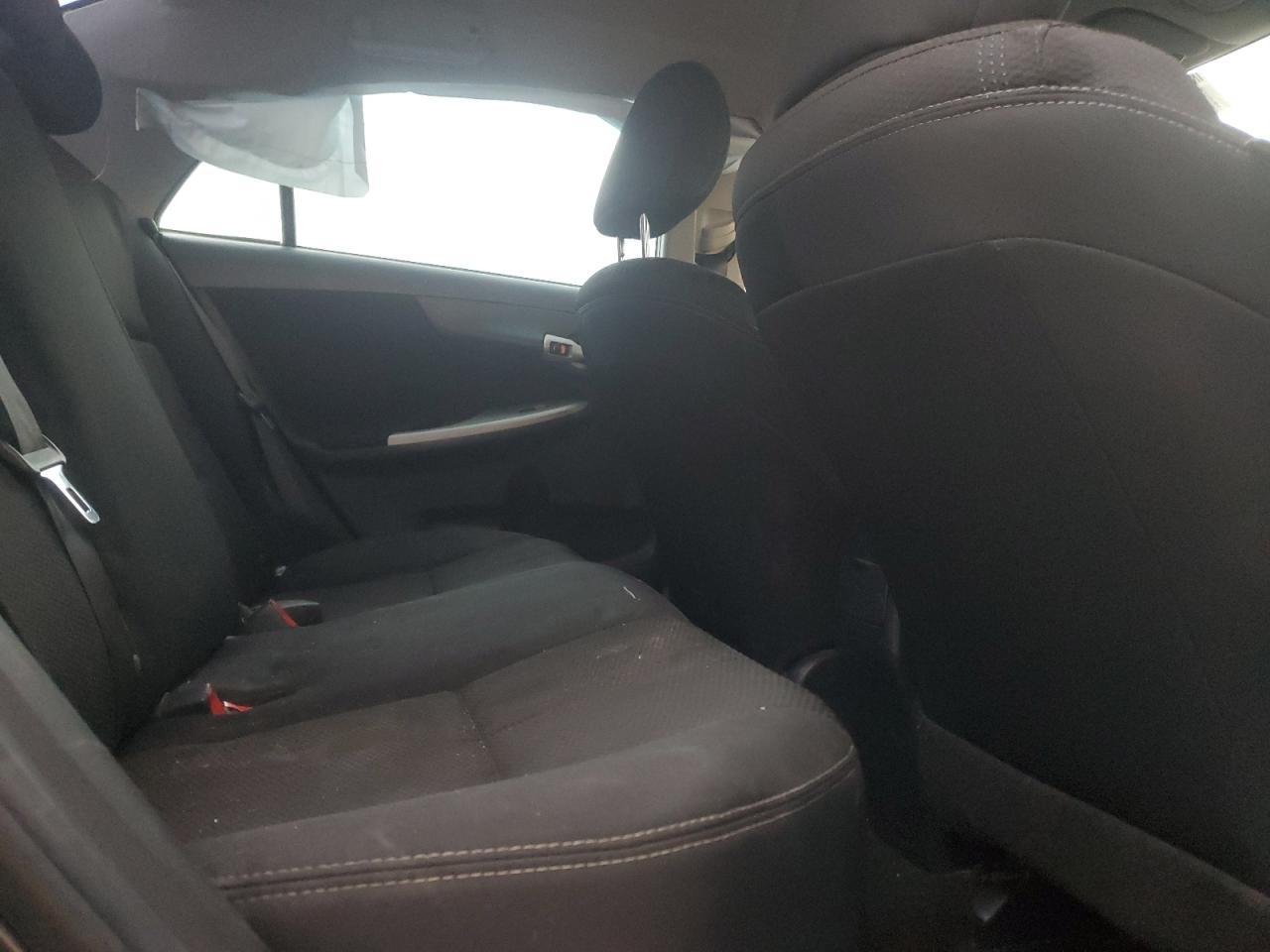 2012 TOYOTA COROLLA