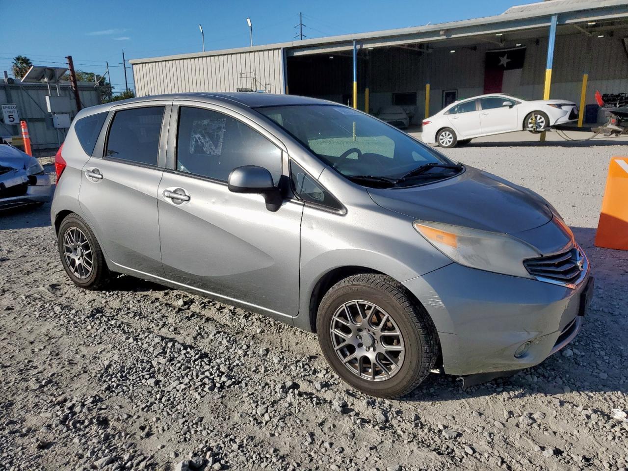 2014 NISSAN Versa Note