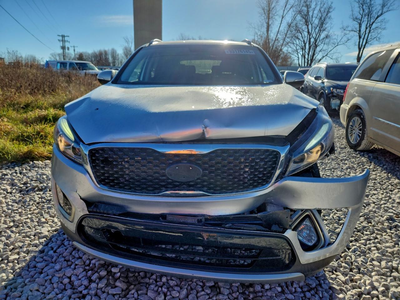 2016 KIA SORENTO
