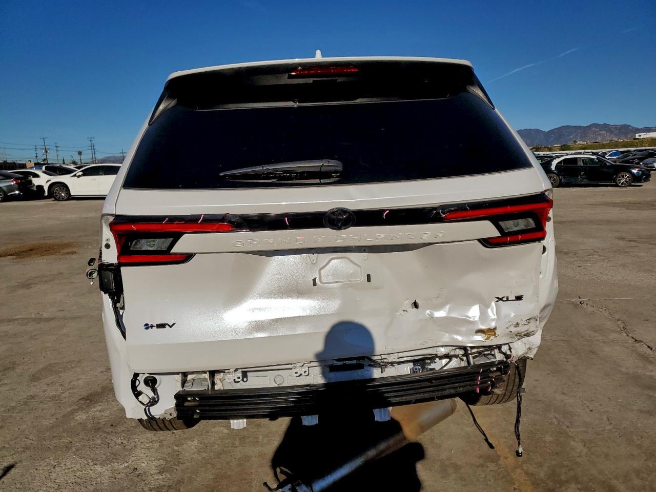 2025 TOYOTA HIGHLANDER