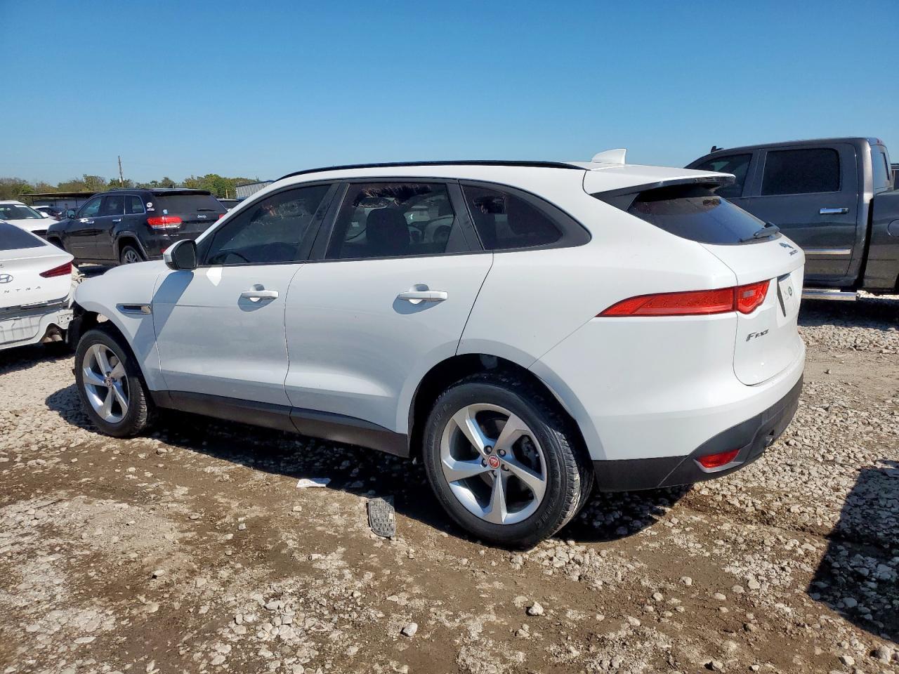 2018 JAGUAR F-Pace