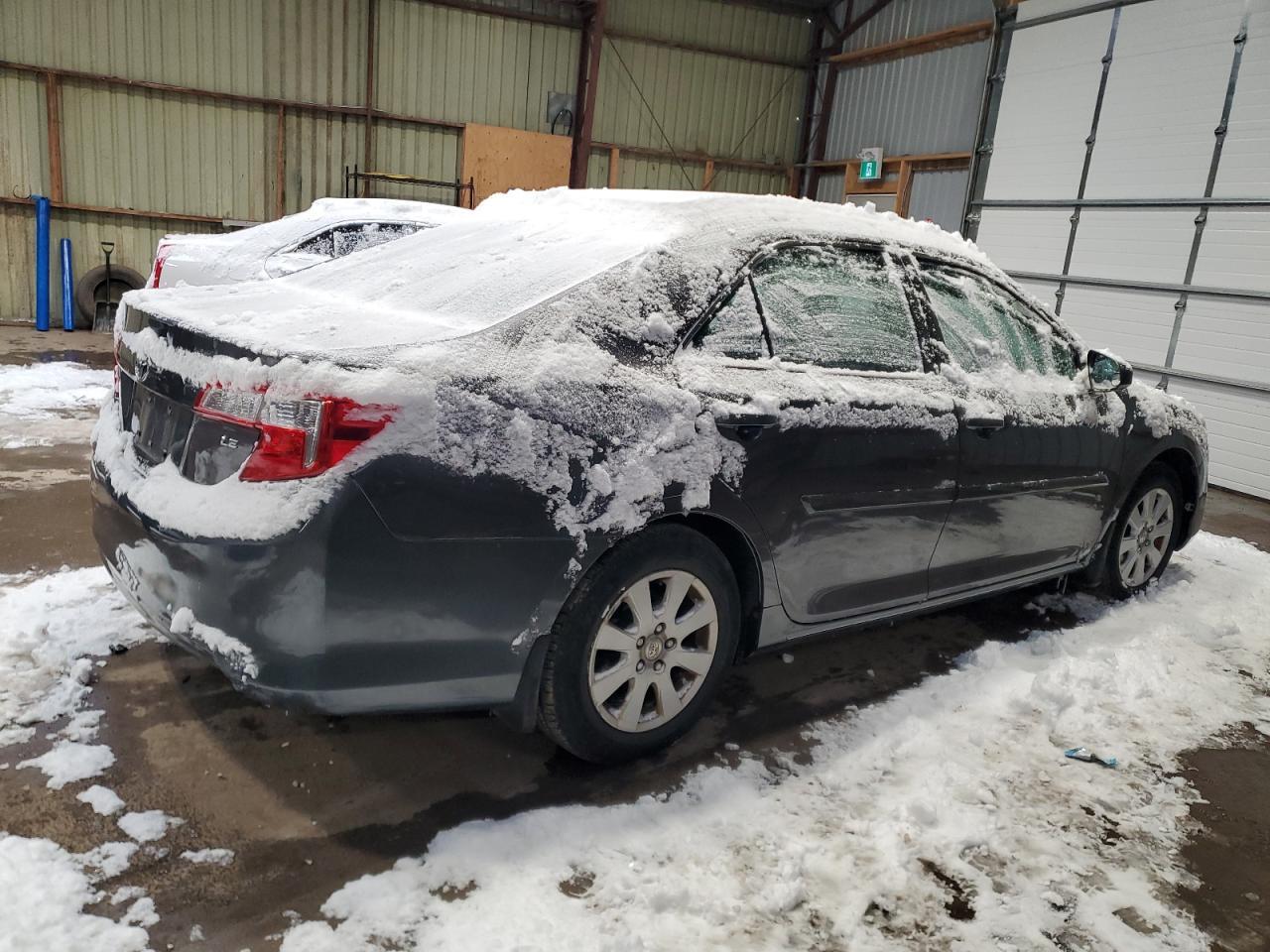 2013 TOYOTA CAMRY