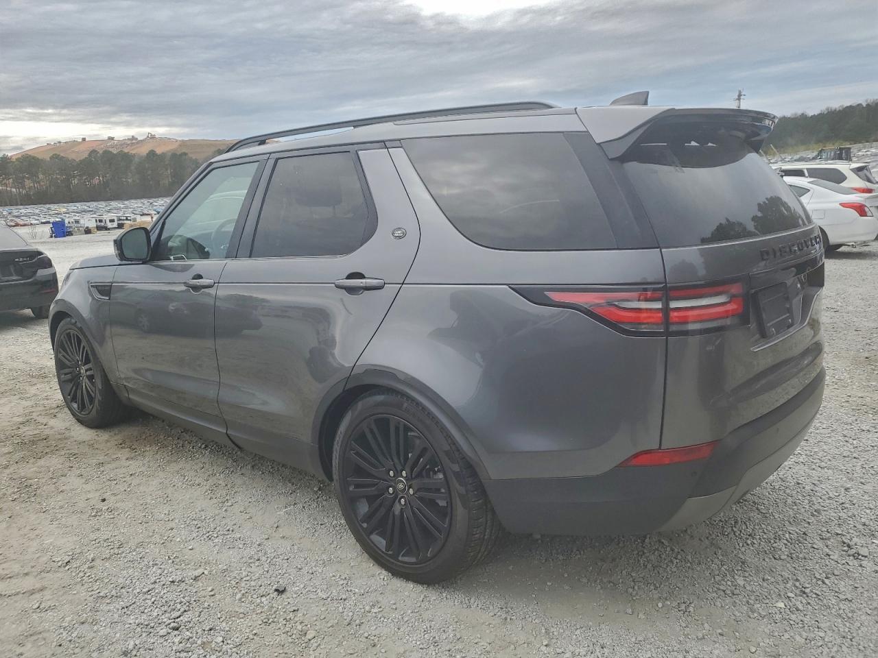 2017 LAND ROVER Discovery