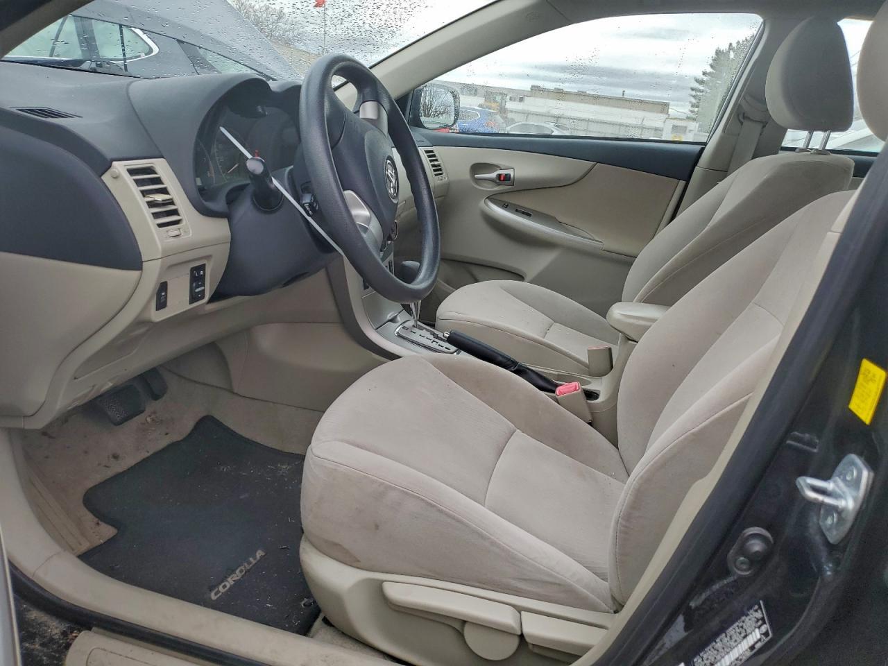 2011 TOYOTA COROLLA