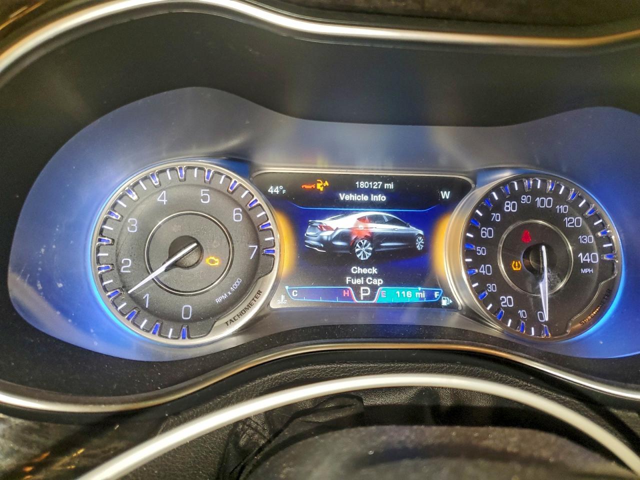2016 CHRYSLER 200