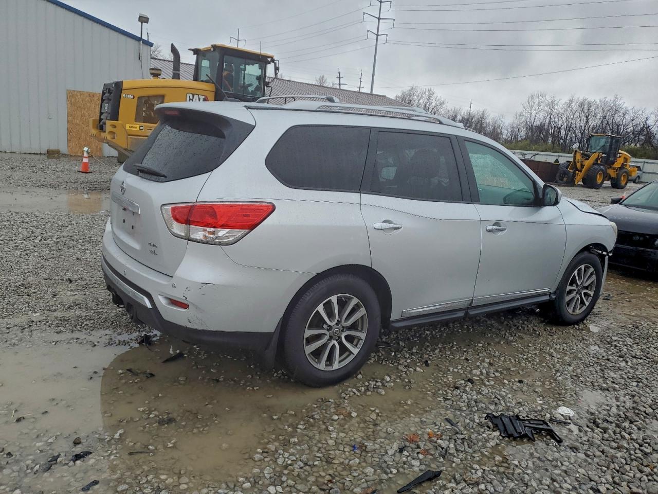 2013 NISSAN PATHFINDER