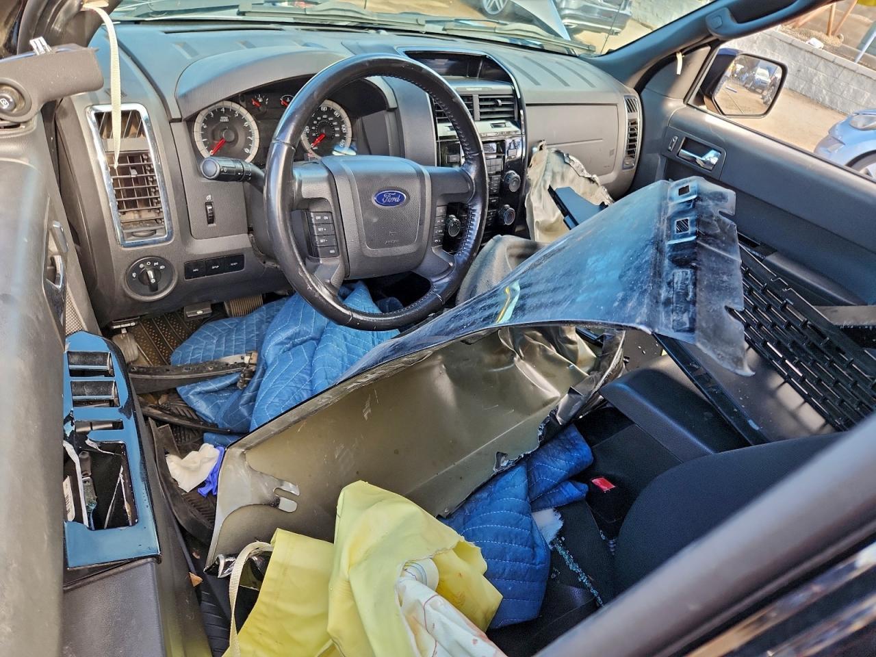 2009 FORD ESCAPE