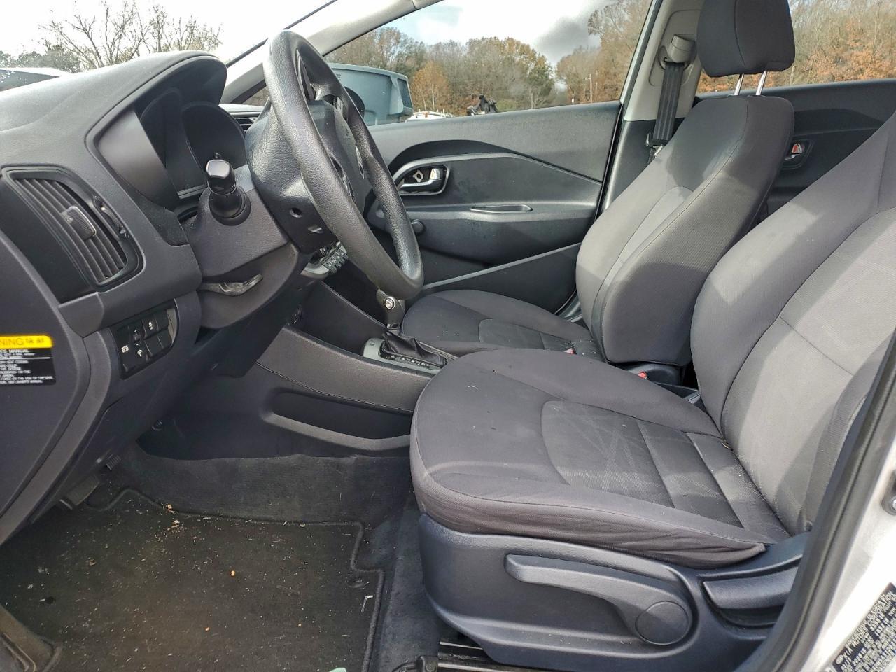 2013 KIA RIO