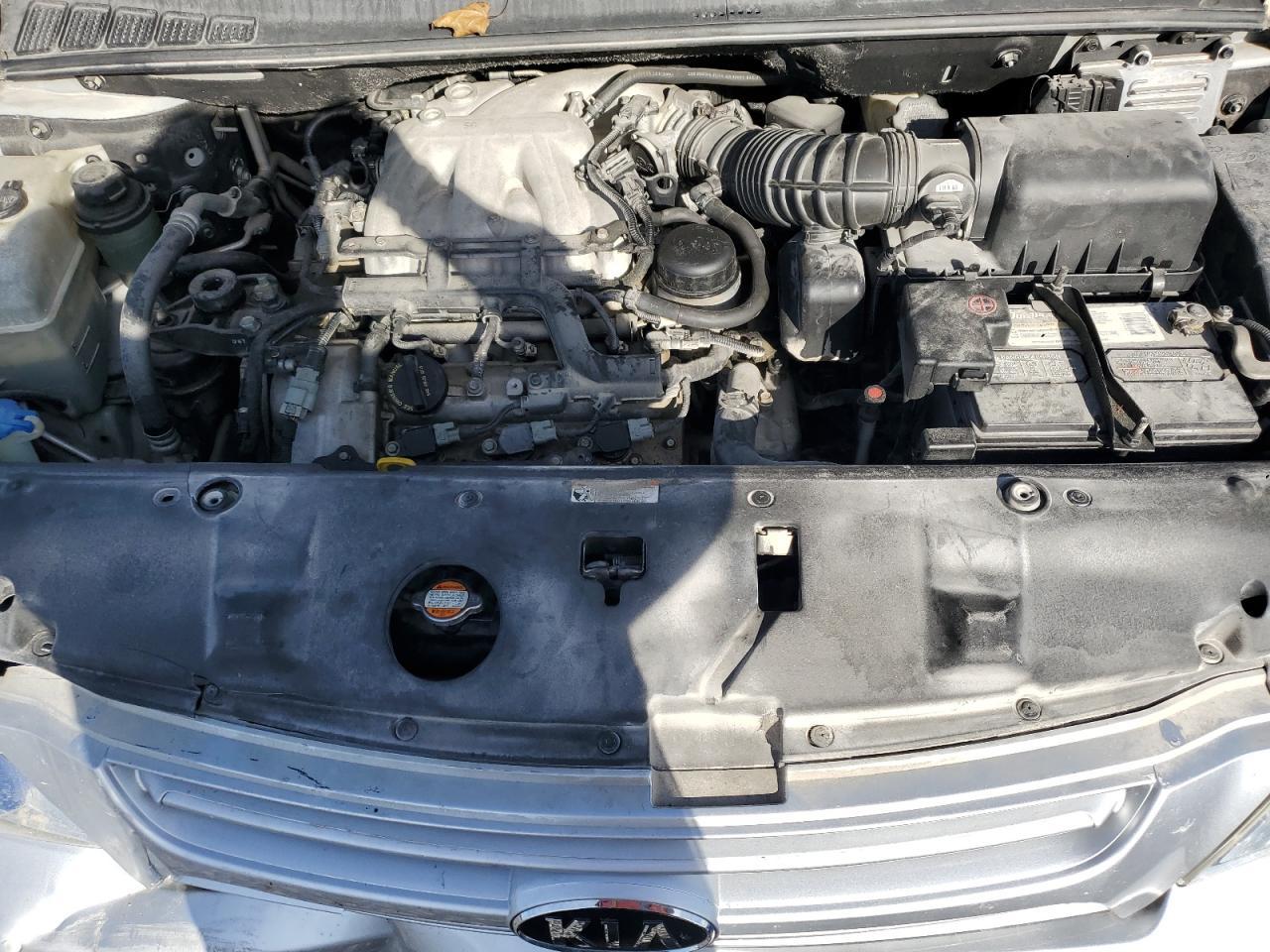 2008 KIA SEDONA