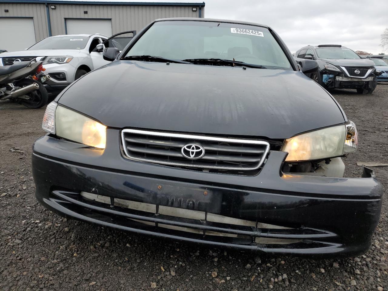 2001 TOYOTA CAMRY