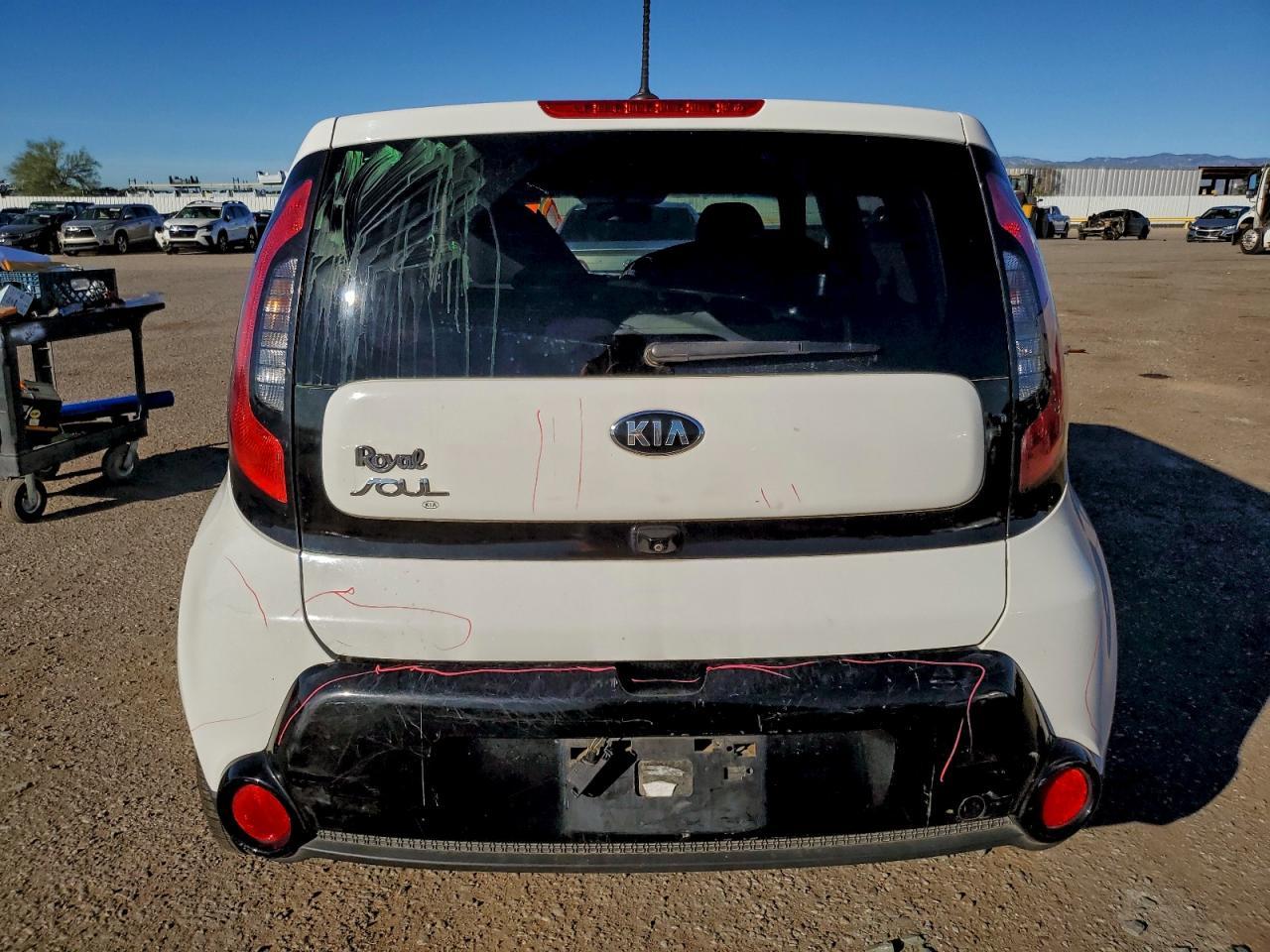 2016 KIA SOUL