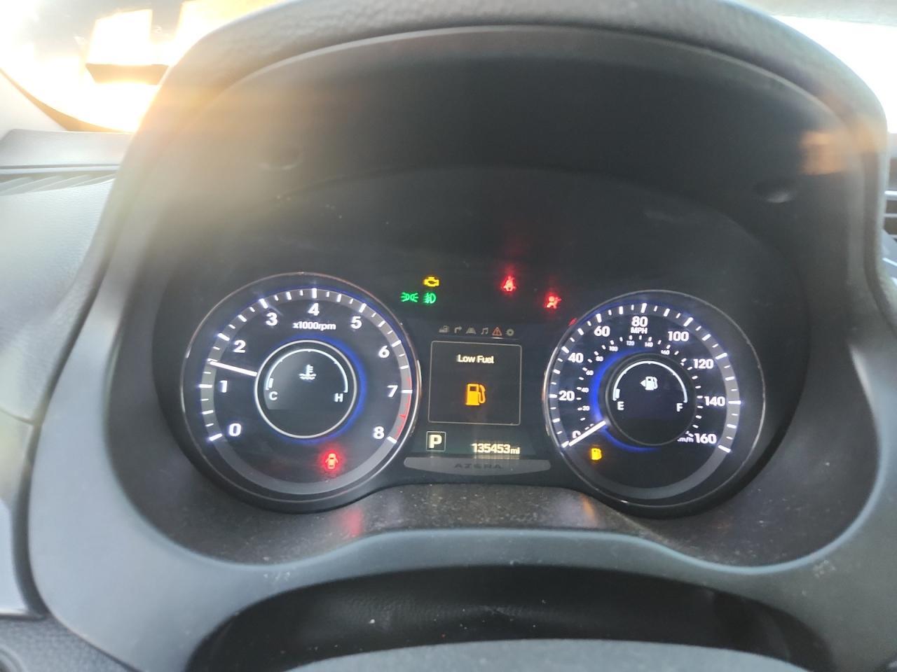 2015 HYUNDAI Azera