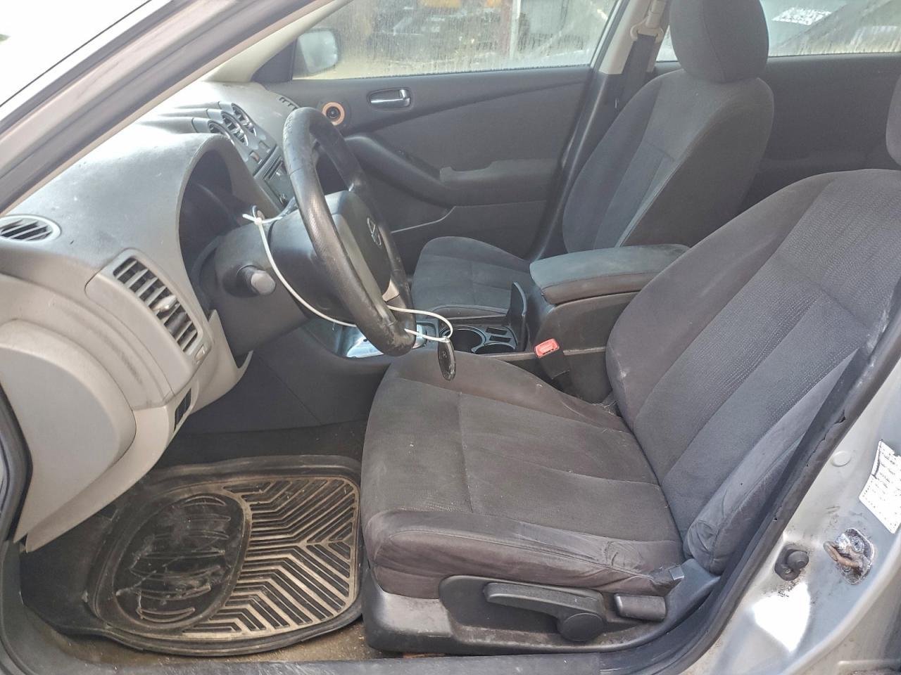 2009 NISSAN ALTIMA