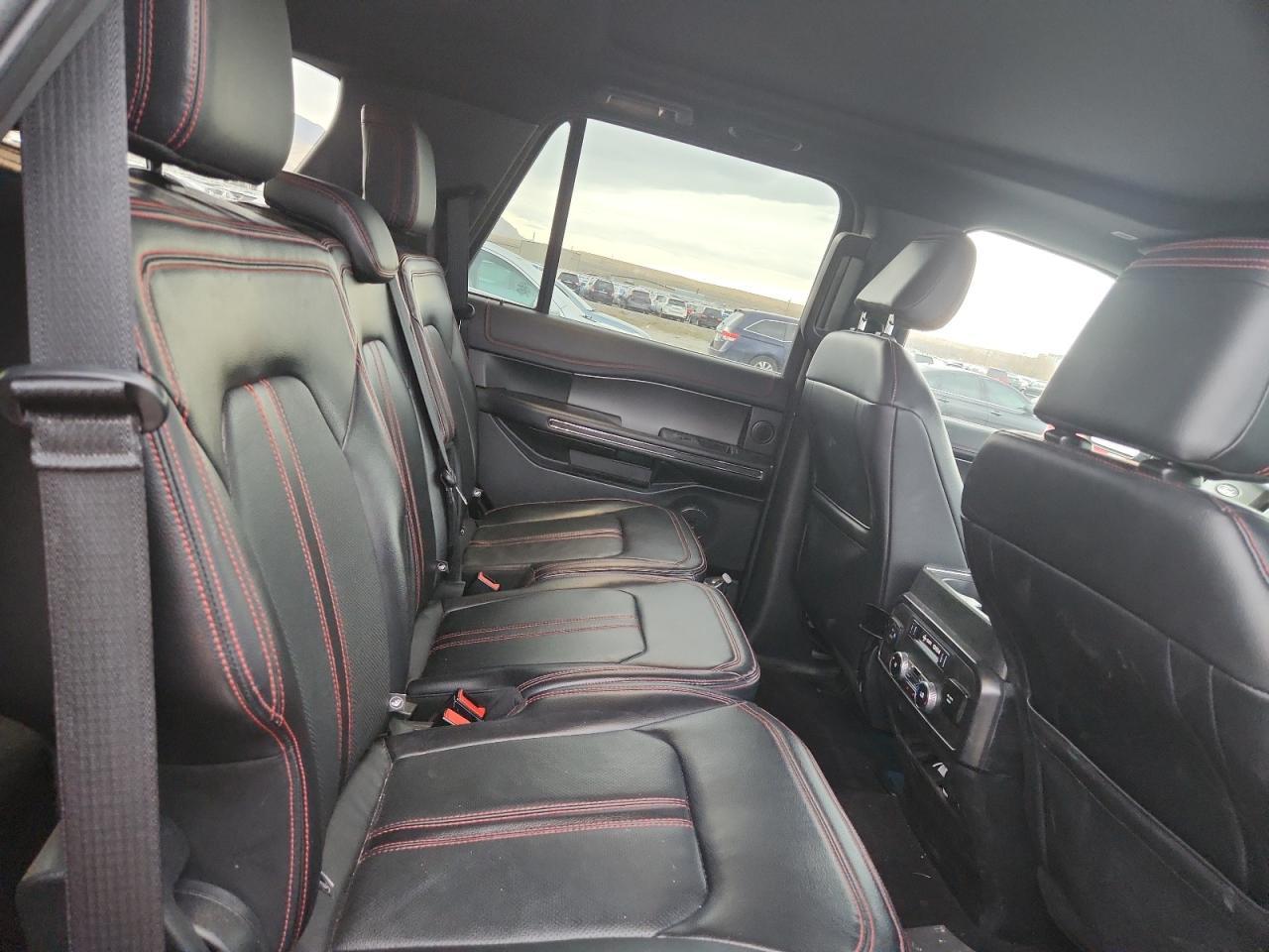 2021 FORD Expedition