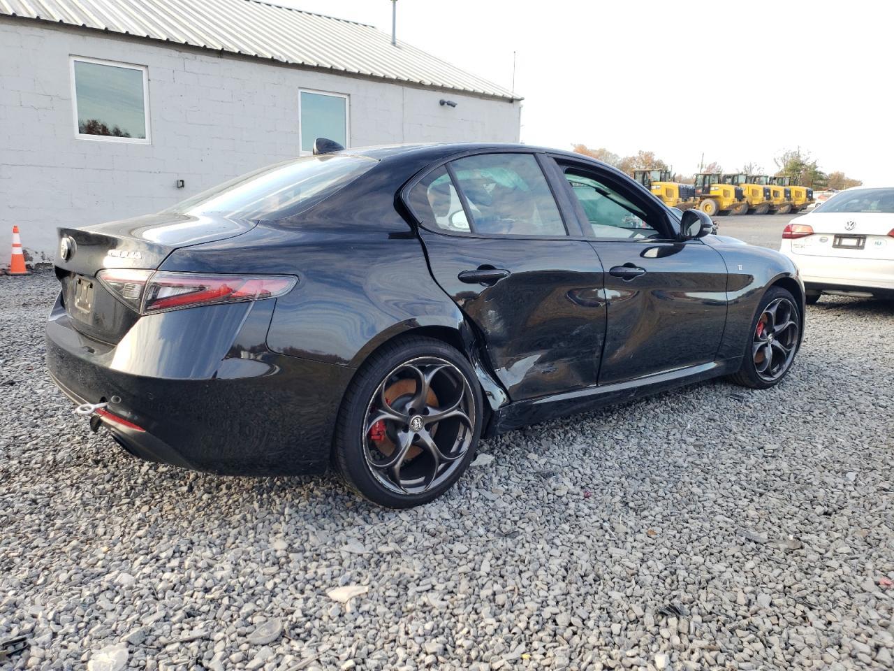 2024 ALFA ROMEO Giulia