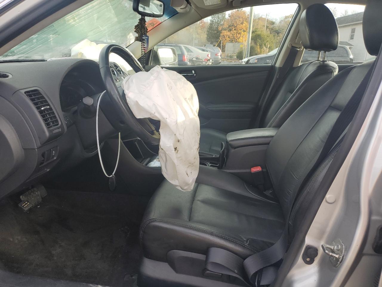 2011 NISSAN ALTIMA