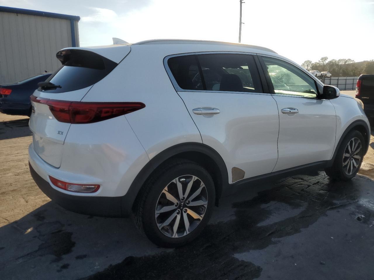 2017 KIA SPORTAGE