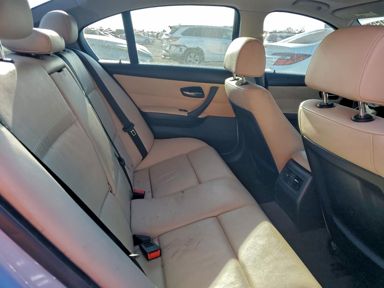 2010 BMW 3 SERIES