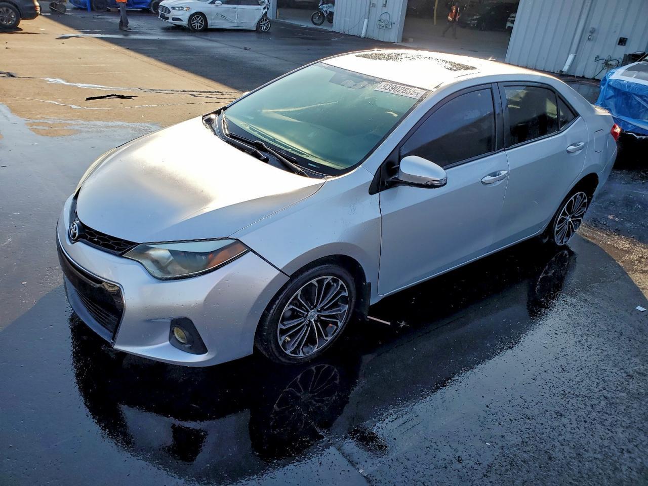 2014 TOYOTA COROLLA