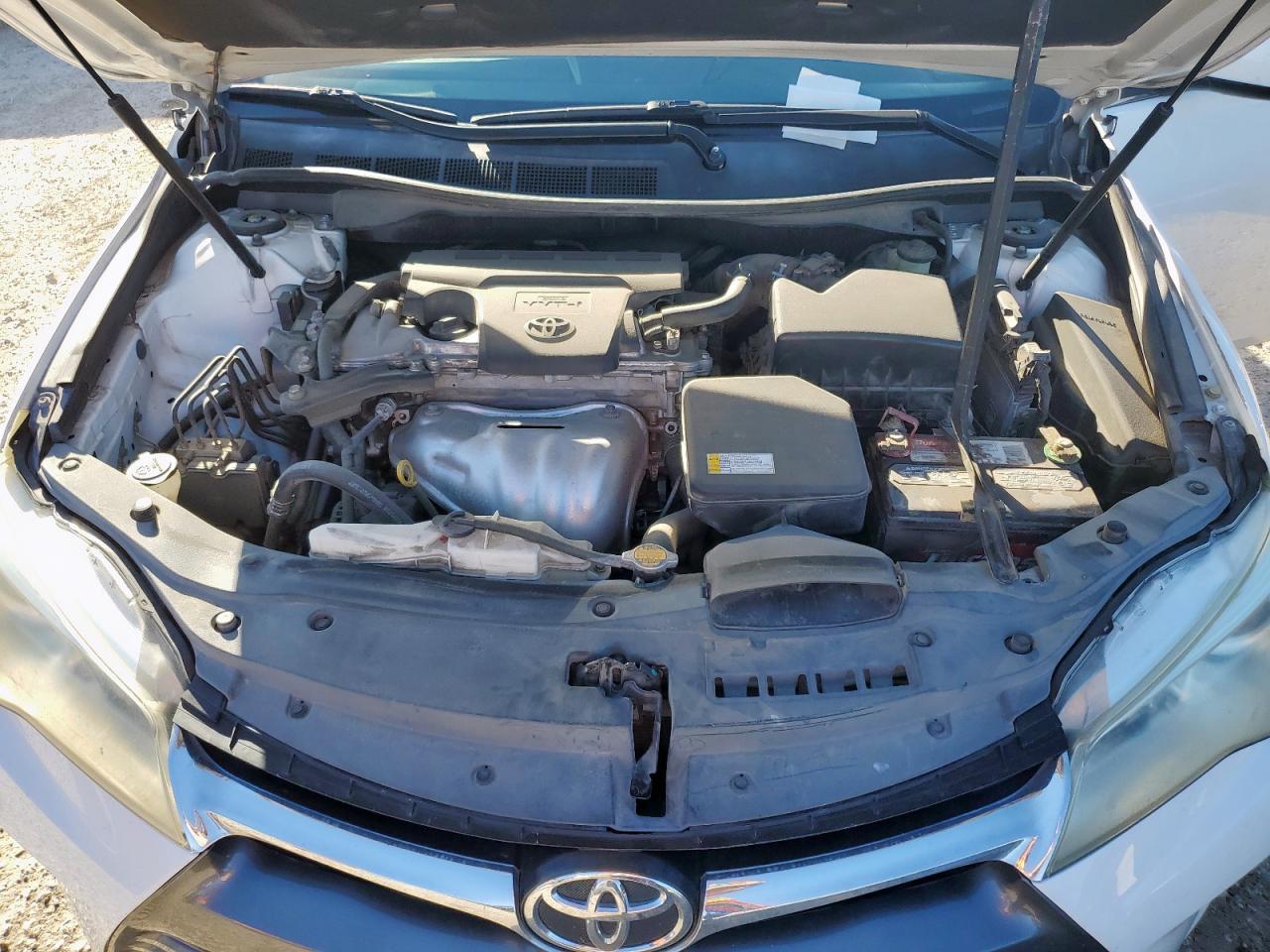 2015 TOYOTA CAMRY