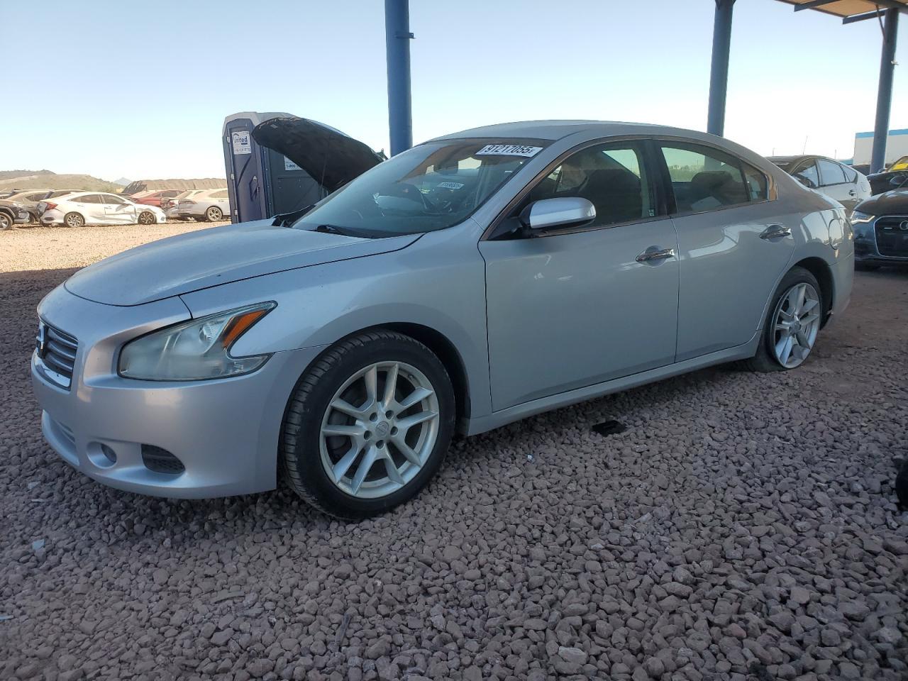 2012 NISSAN Maxima