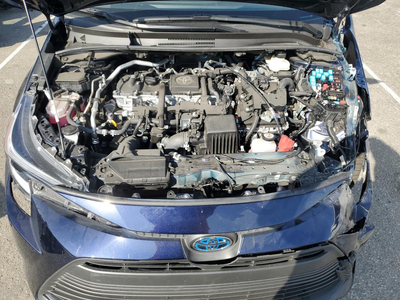 2025 TOYOTA COROLLA