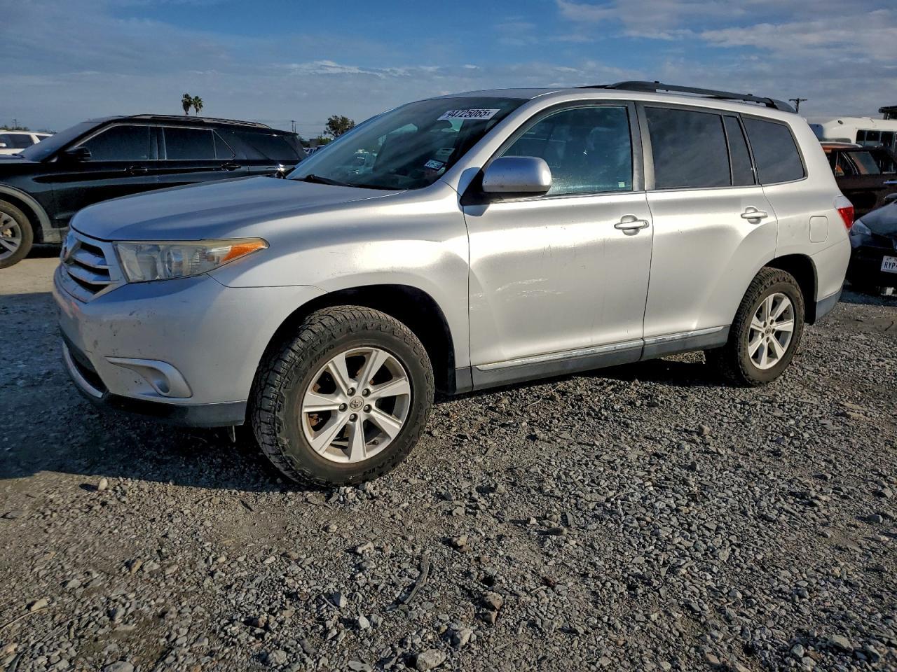 2012 TOYOTA HIGHLANDER