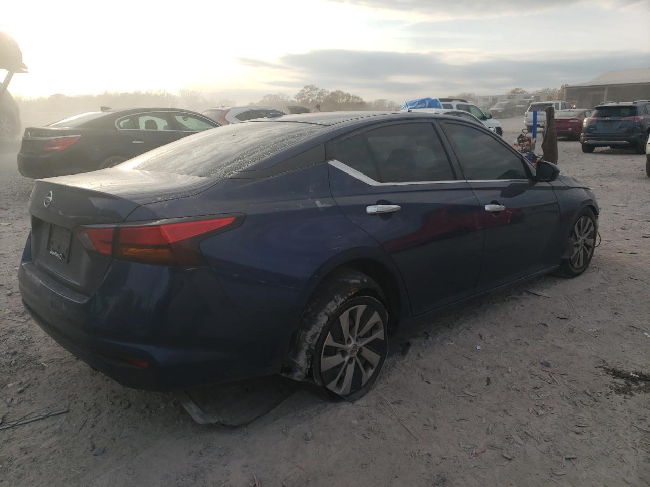 2019 NISSAN ALTIMA