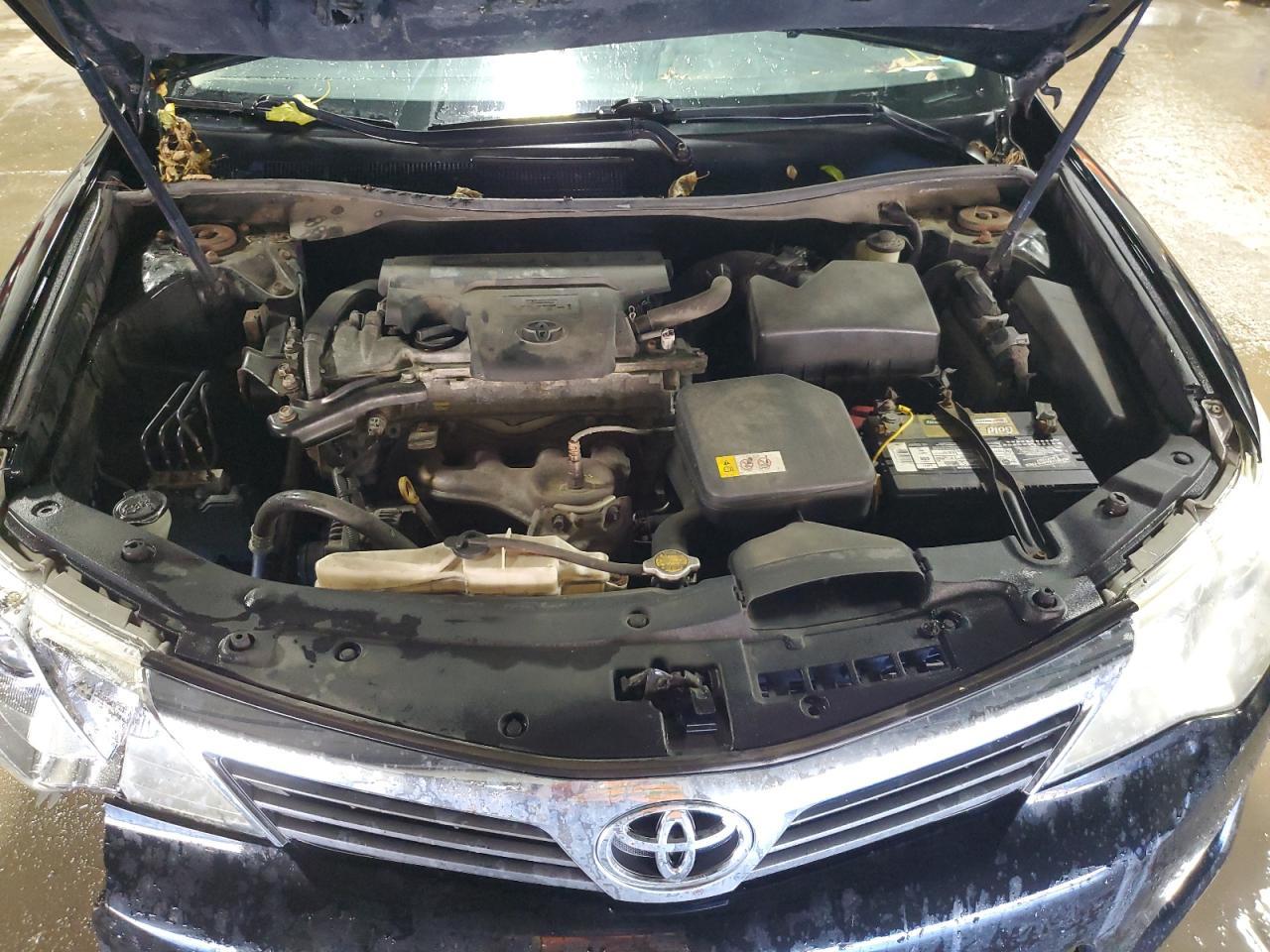 2014 TOYOTA CAMRY