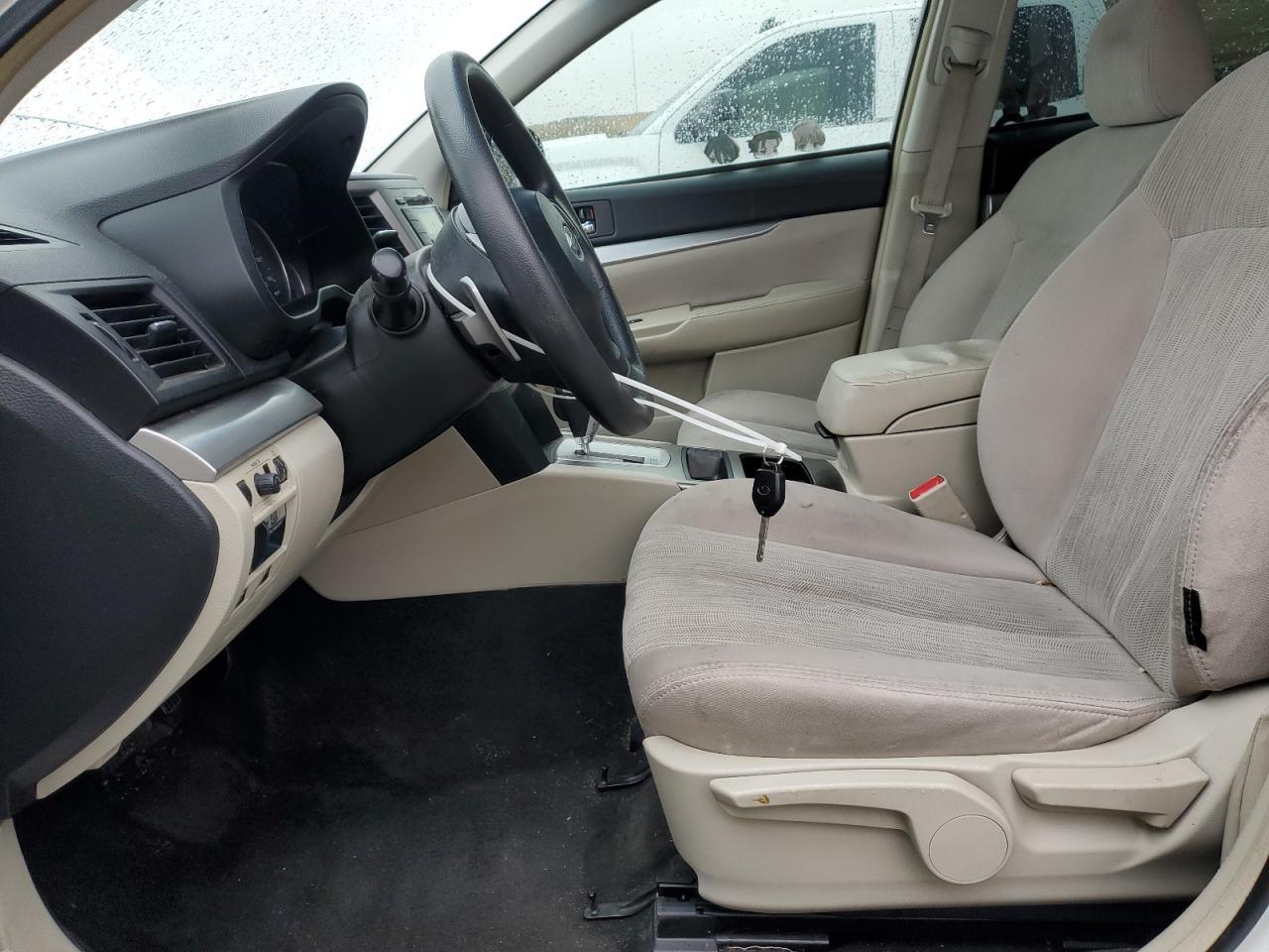 2014 SUBARU Legacy