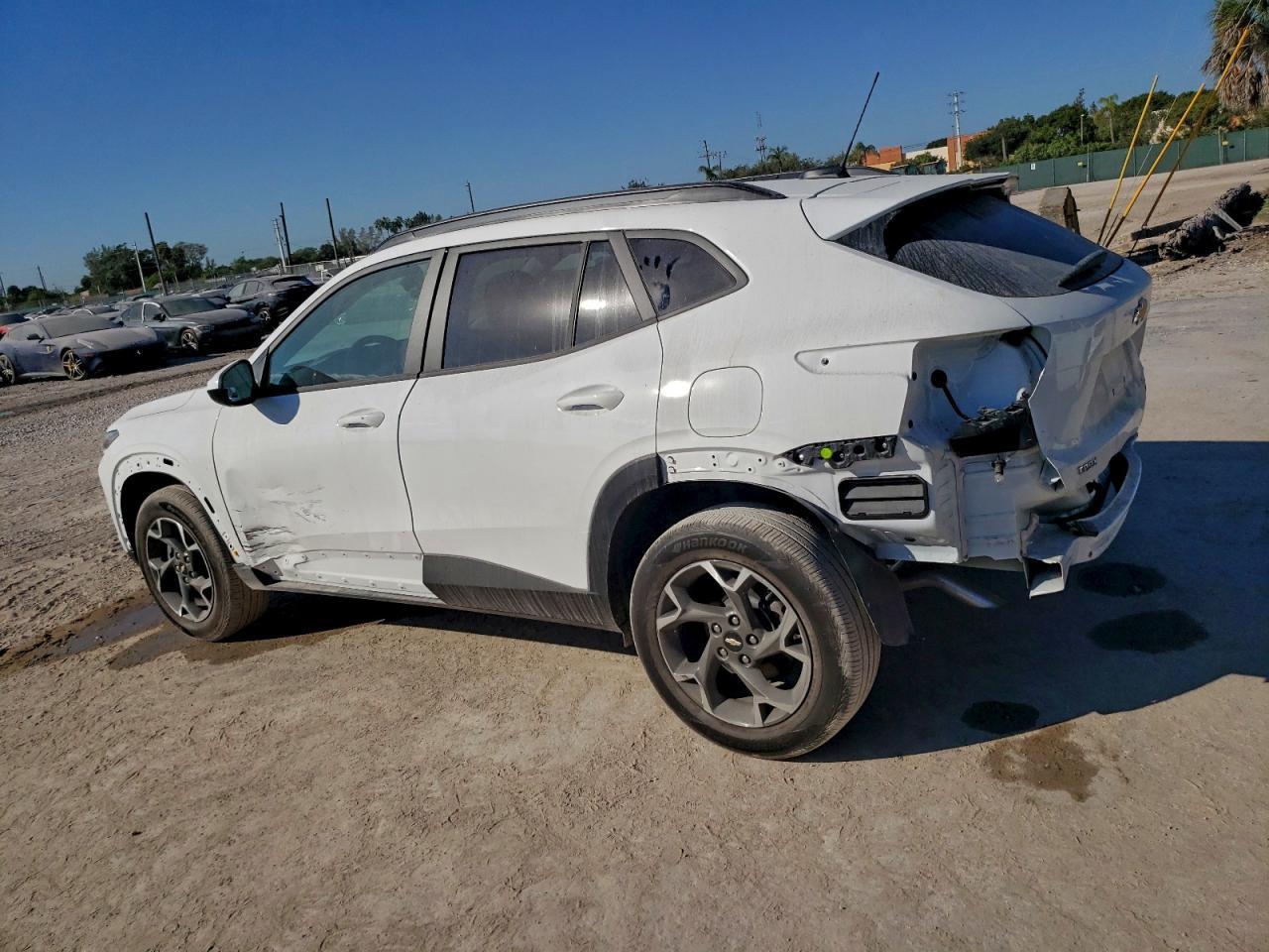 2025 CHEVROLET TRAX