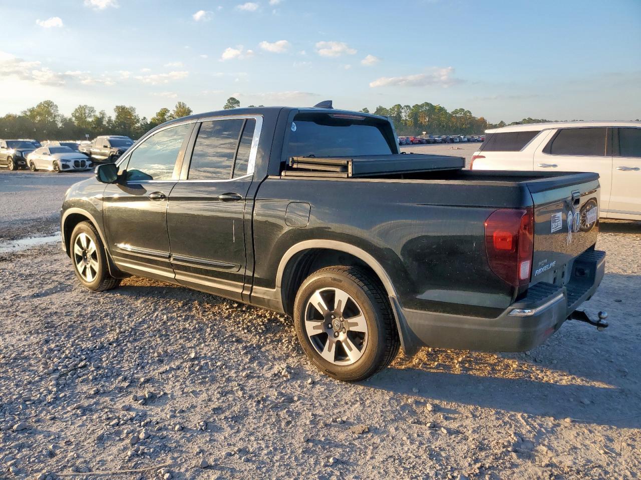 2017 HONDA Ridgeline