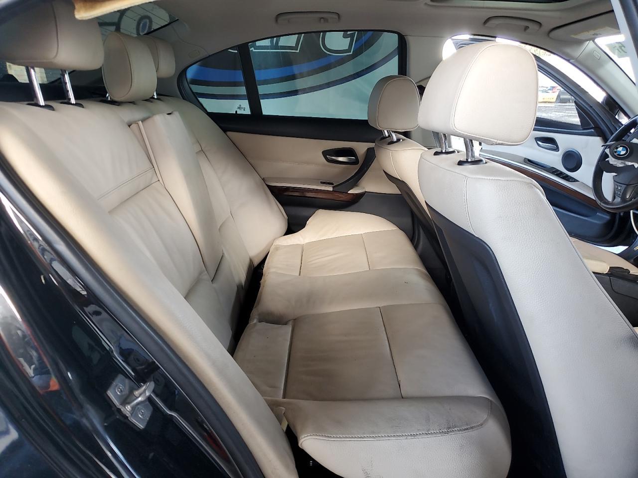 2011 BMW 3 SERIES