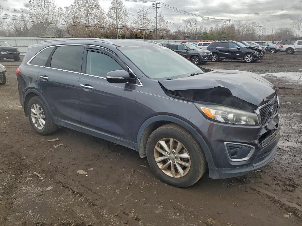 2016 KIA SORENTO