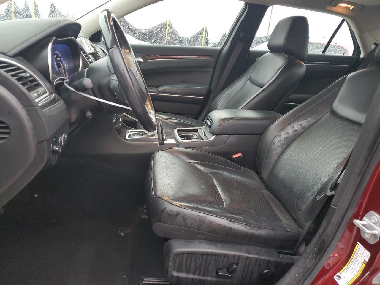 2019 CHRYSLER 300
