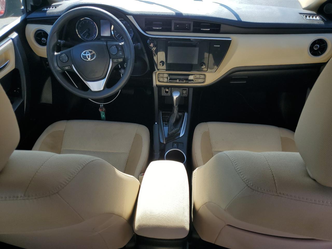 2017 TOYOTA COROLLA