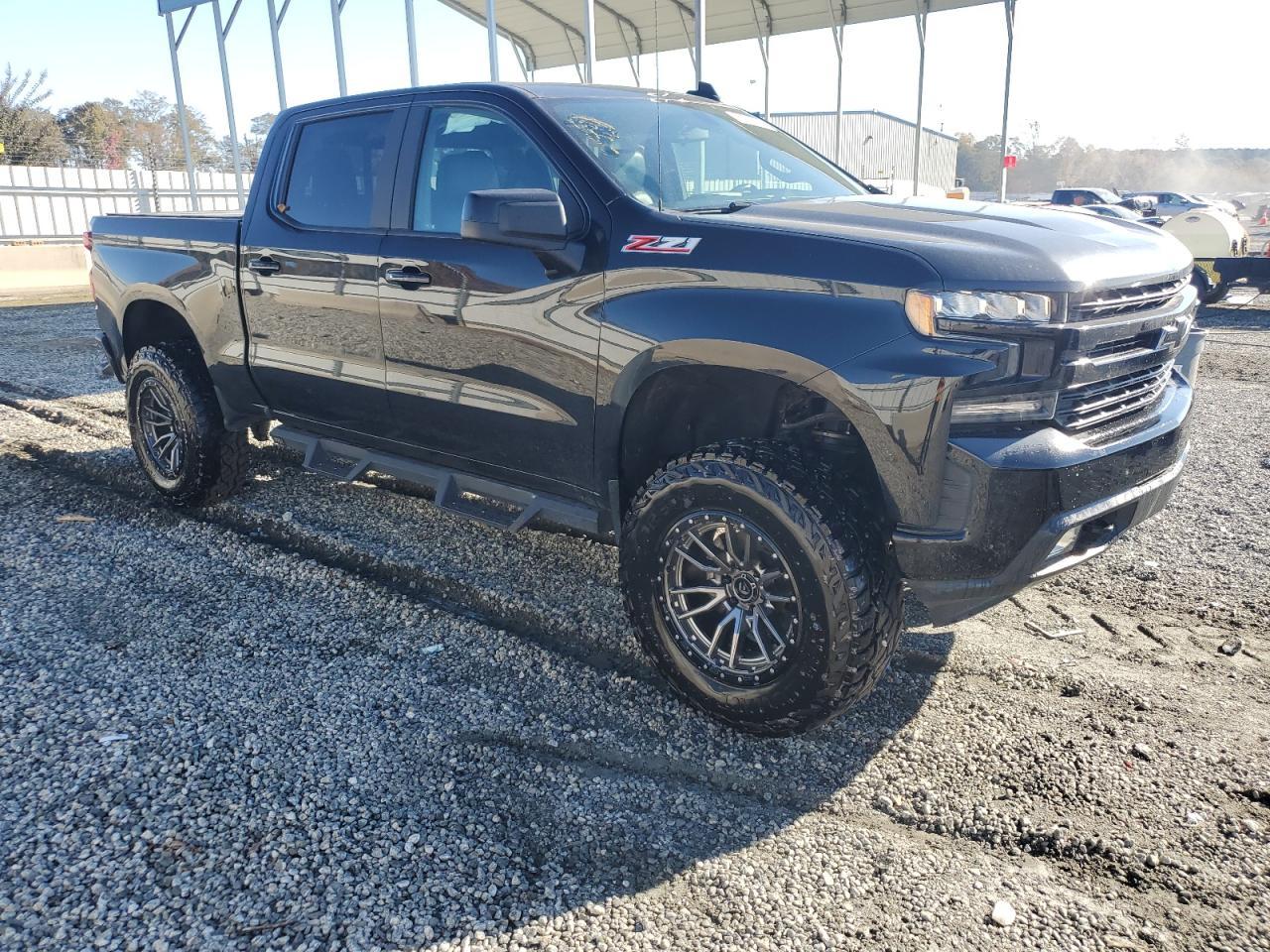 2021 CHEVROLET Silverado