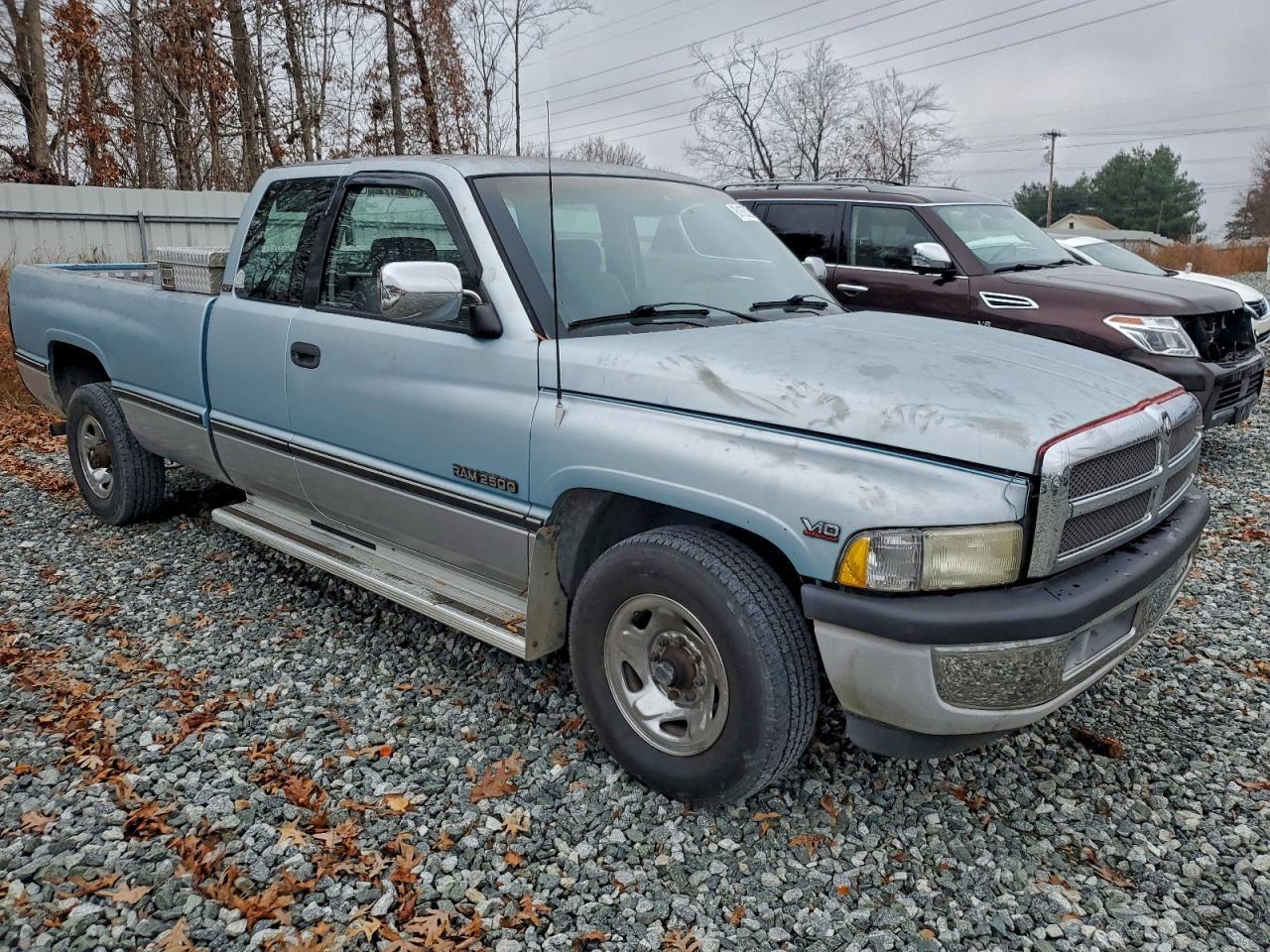 1995 DODGE Ram 2500