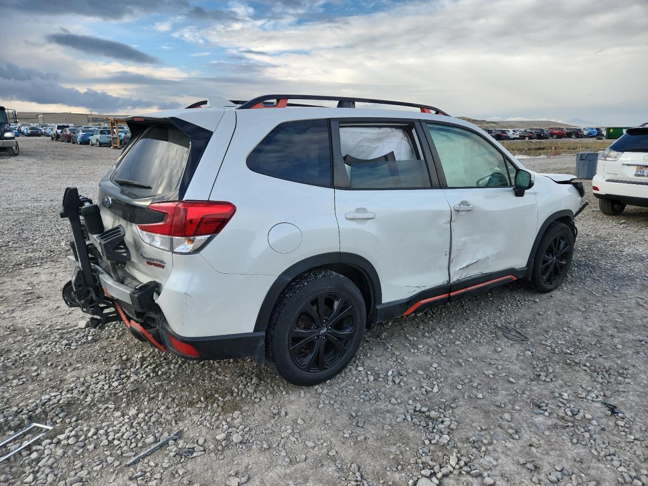 2021 SUBARU FORESTER