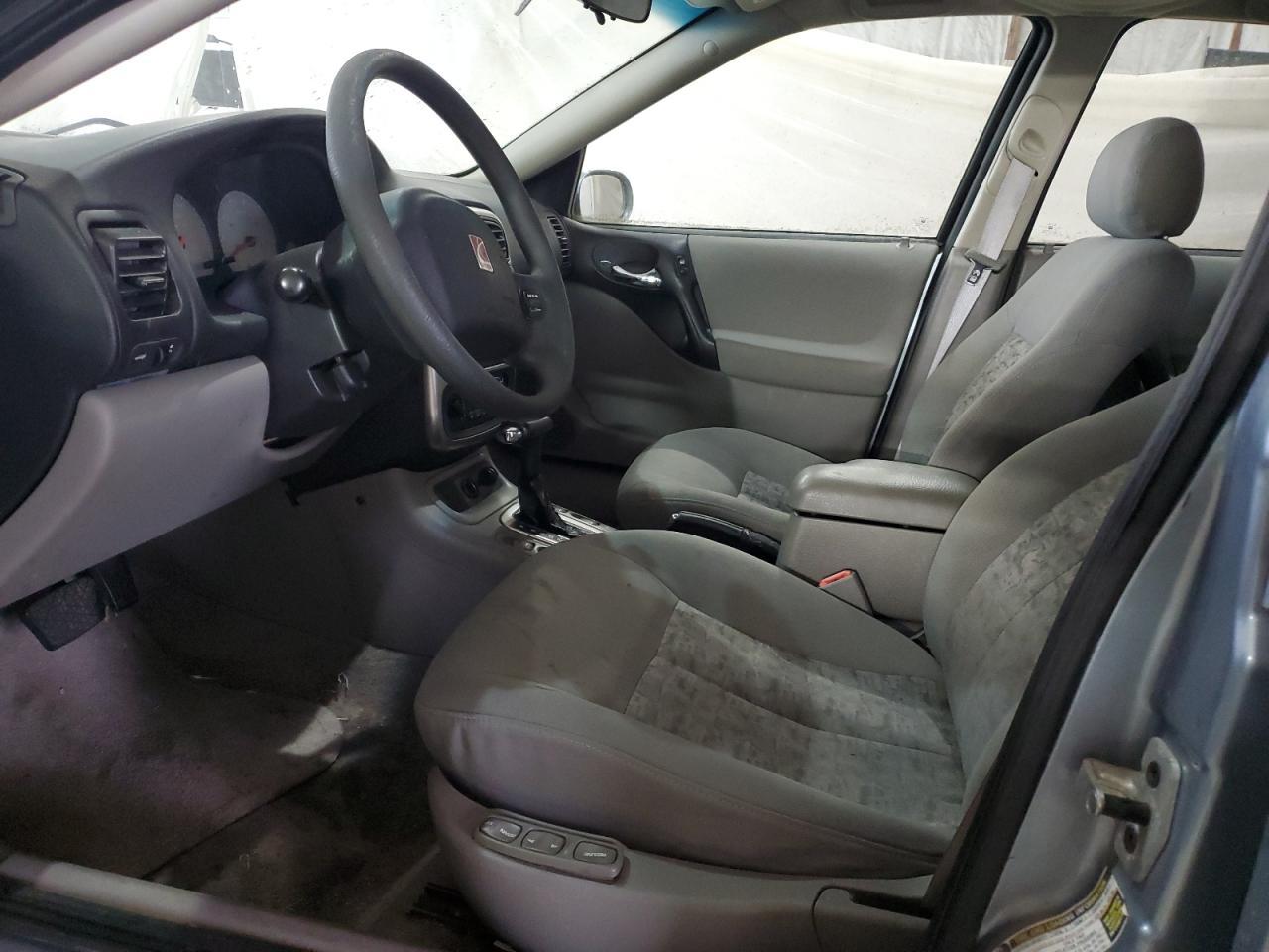 2005 SATURN L300