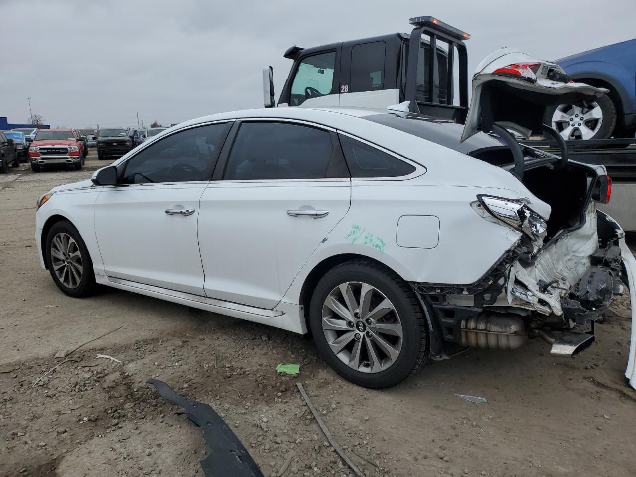 2016 HYUNDAI SONATA
