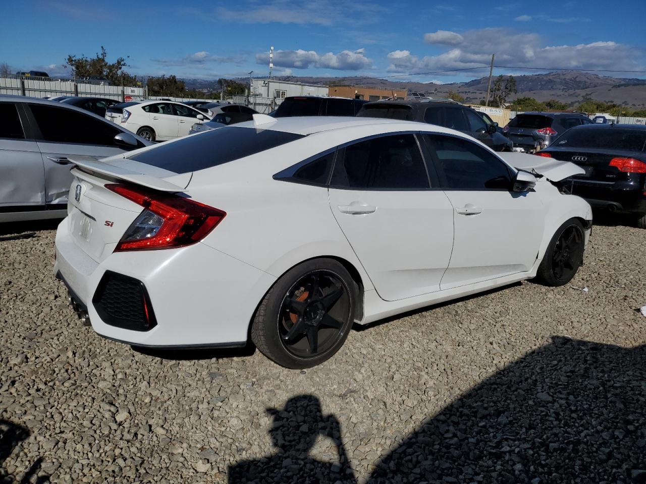 2018 HONDA CIVIC