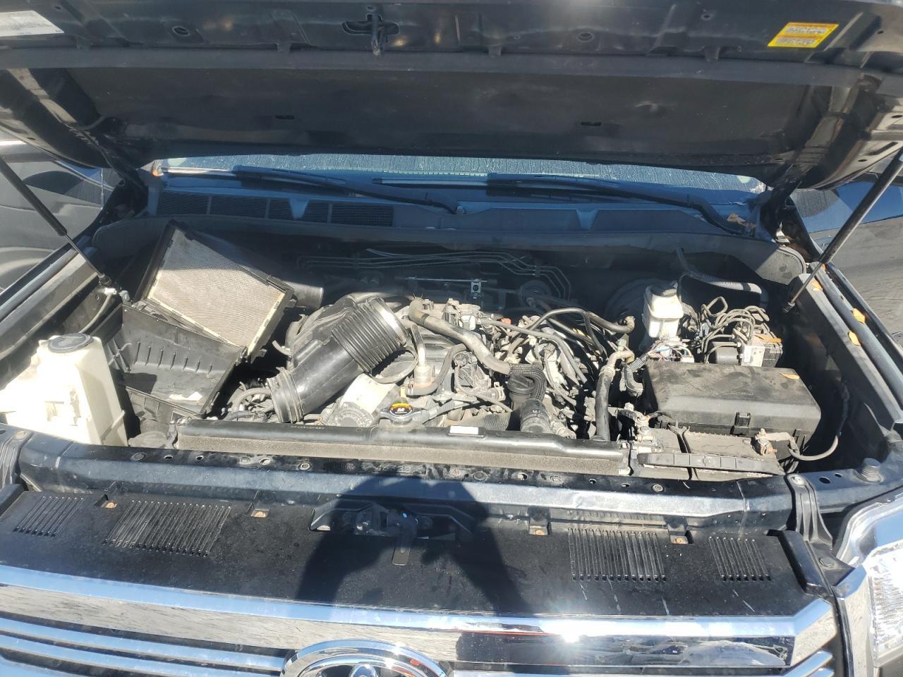 2016 TOYOTA TUNDRA