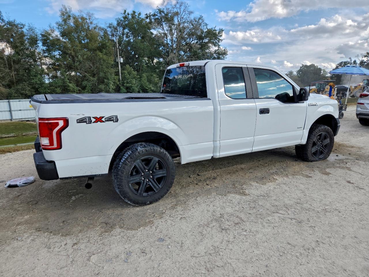 2015 FORD F-150