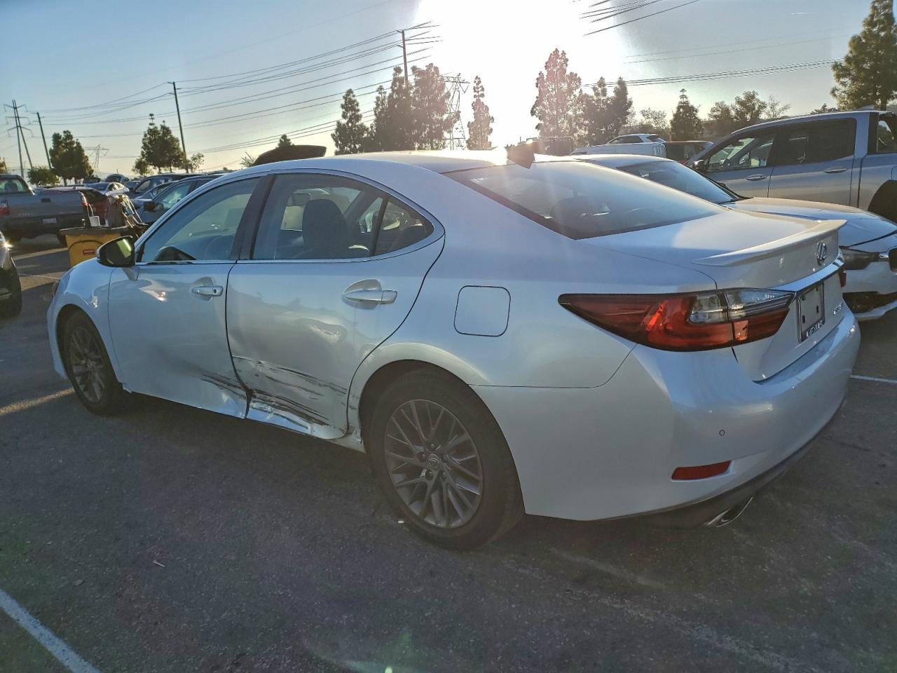 2018 LEXUS ES 350