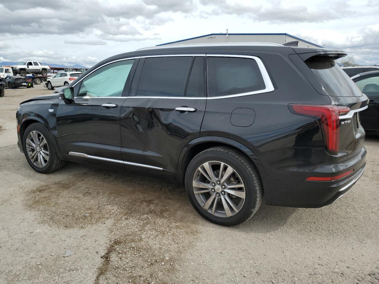 2020 CADILLAC XT6