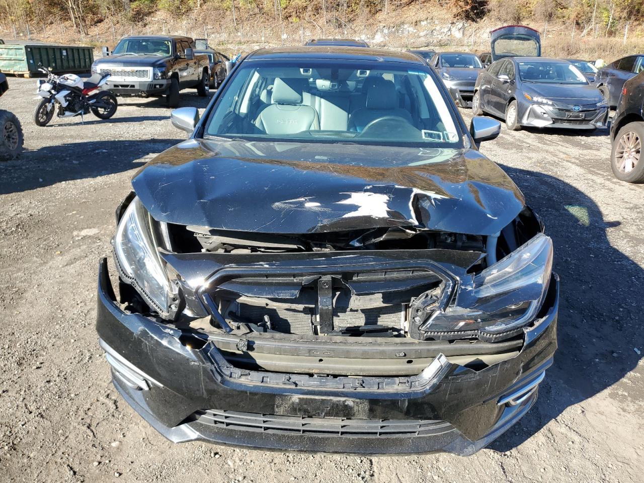 2019 SUBARU Legacy