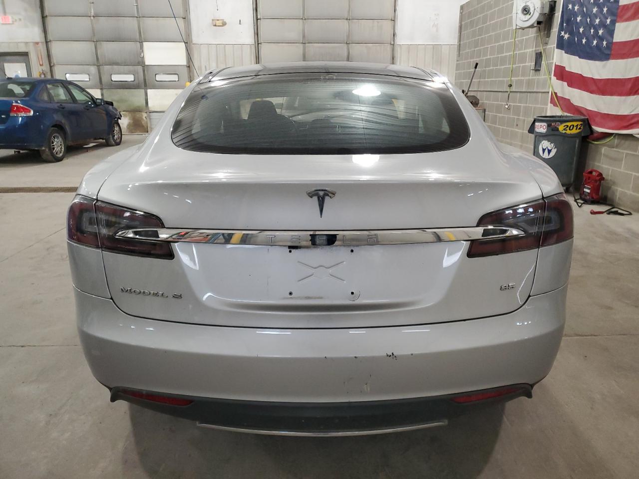 2013 TESLA MODEL S