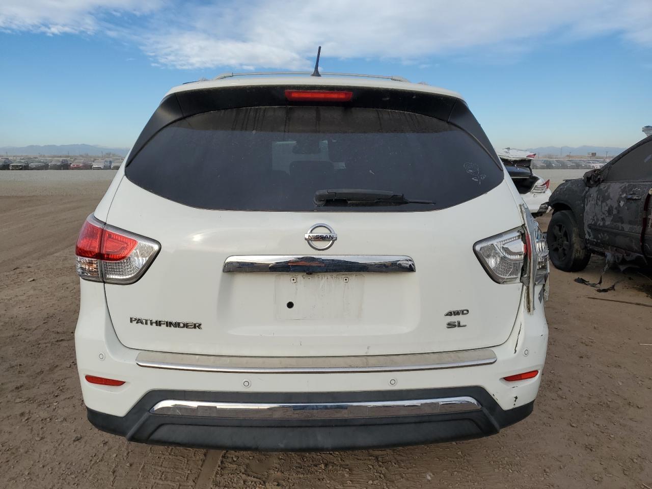 2015 NISSAN PATHFINDER