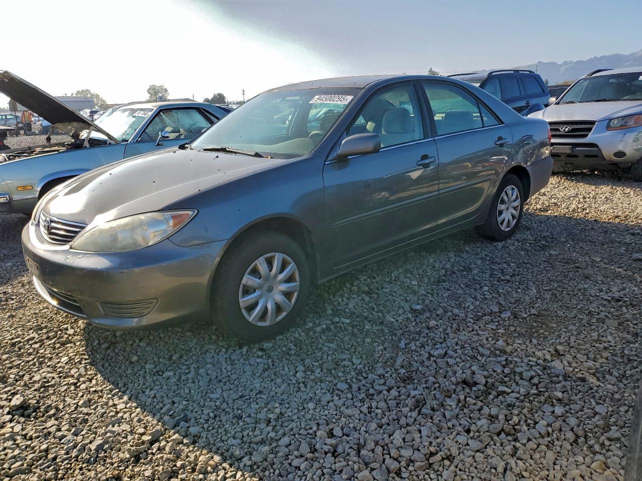 2005 TOYOTA CAMRY